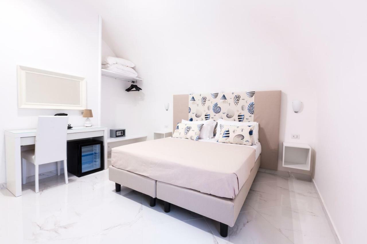 Holiday Sorrento Center Экстерьер фото